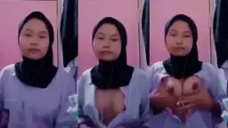 Gadis Berhijab Menggoda, Meremas Payudara Dengan Nafsu