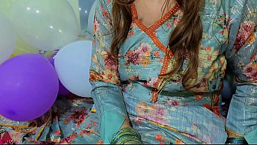Desi Bari Behan Ki Garam Phudi Ka Mazedaar Phuda – Chikhti Hui Awaazein