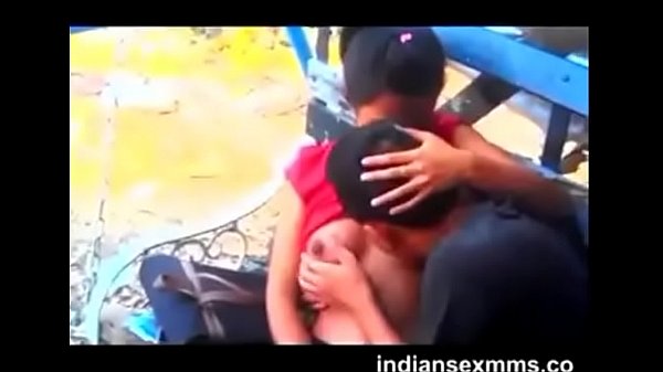 Memek Desi Yang Menggoda Untuk Disedot