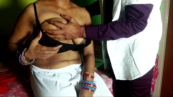 Dokter Menggila, Mengobati Pasien Perawan Dengan Nafsu Liar Dalam Suara Hindi
