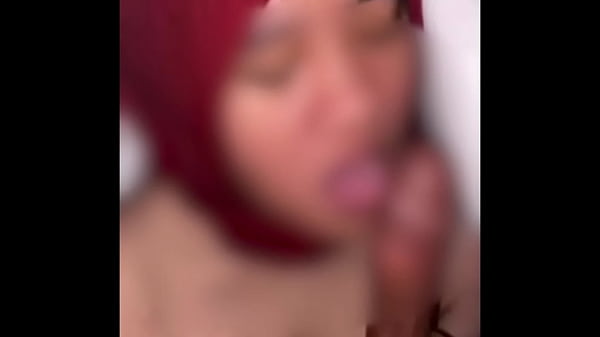 Bokep Indo Ngentot Memek Sempit Kontol Gede Jilbab Merah Bikin Makin Tegang
