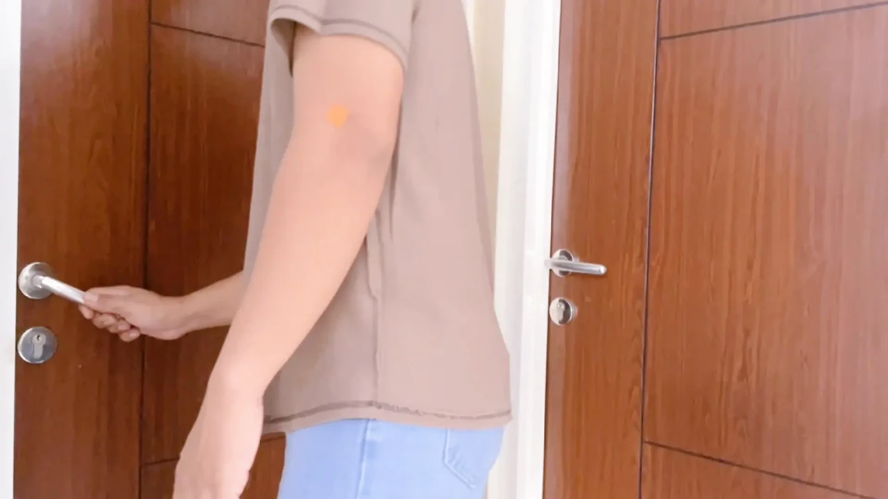 I Forgot To Close The Door, The Neighbors Saw Me Masturbating.