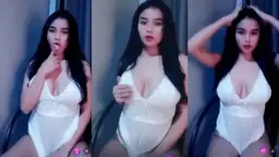 Chacha Cantik Mulus Basah Kuyup Bikin Ngiler.
