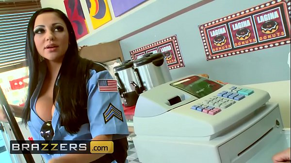 Big Tits Seragam – (audrey Bitoni, Honey White, Johnny Sins) – Boston Cream – Brazzers