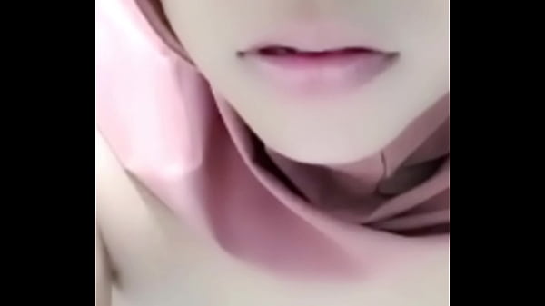 Memekku Gatel Banget, Pengen Digocoh Sampe Crot