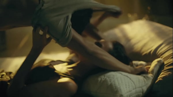 Nonton Film Indonesia, Bikin Basah Sendiri Di Kamar.