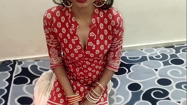 Desi Gaaon Ki Bhabhi Ne Parlour Wale Officer Ko Rishwat Nahi Di, Toh Usne Uski Gaand Marwa Di Xxx Hd Hindi Audio Mein.