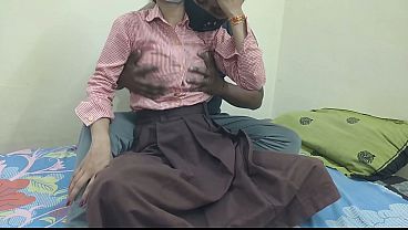 Cewek Kuliahan India Di Kamar Pacar Digebukin Mesum Abis.