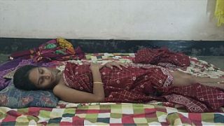 Desi Bhabhi Digebas Tetangga Sampe Meringis Keenakan