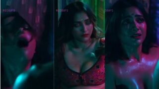 Bule Ngewe Artis India Telanjang Di Web Series Panas.
