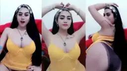 Nungging Ebot Tante Nadya, Remas-remas Toket Gede Sampe Muncrat.