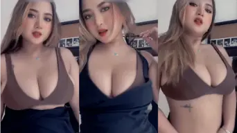 Xixi Pake Baju Hitam, Goyangannya Bikin Makin Pengen.