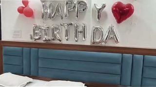 Bhabhi Ne Birthday Pe Apne Dever Ko Gift Mein Apni Chut Di, Kya Sexy Surprise!