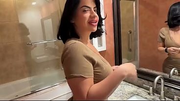 Ibu Tiri Latin Montok Pengen Ngewe ~ Lissa Aires ~ Fantasi Rumahan ~ Scott Stark
