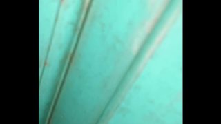 Ngintipin Istri Tetangga Kos Yang Sengaja Buka Pintu Pas Suami Pergi, Langsung Diajak Crot Di Kamar.