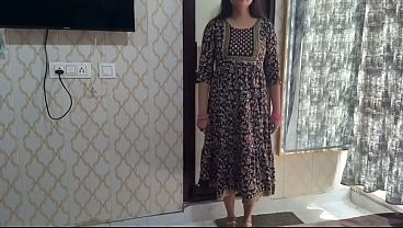 Desi Bhabhi Ko Kutiya Ki Tarah Zor Zor Se Chod Diya