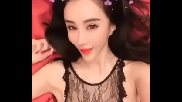 孟晓艺自己拍自己摸，浪得让人受不了