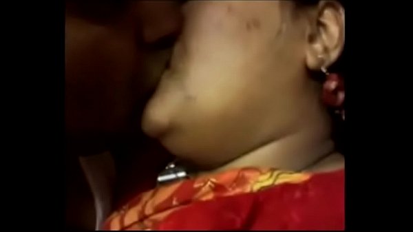 Desi Aunty Bikin Makin Panas, Siap Digoyang