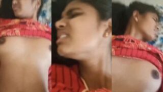 Gadis 18 Tahun Pertama Kali Ngerasain Desi Chudai Yang Bikin Makin Greget.
