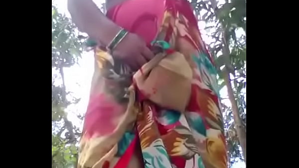 Desi Roshni Bhabhi Pamer Barang Seksi Panas Bikin Ngiler