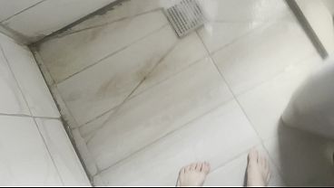 Aku Nemu Alat Tempel Di Bokap Arabku, Lalu Kasi Dia Coba Kontol Asli.