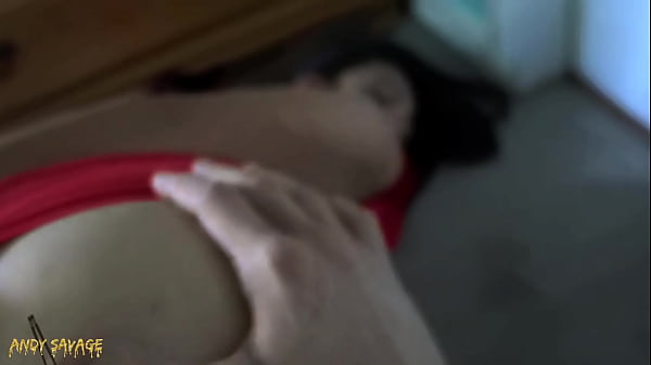 Cewek China Abis Kerja Digebuk, Paginya Kena Facial Dalem Mulut.