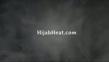 Bos Muslim Kaku Dihajar Bertubi-tubi Di Kantor
