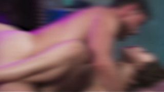Nikmati Adultmobile – Cewek Rusia Brunette Seksi Pakai Fishnet, Nikmatin Kontol Besar Di Semua Posisi Erotis