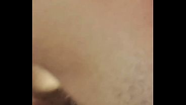سعودي بيحب يشوف مرته تتناك قدامه وهو بتابع سكس عربي نار، ديوث سعودي مثير