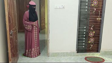 Aku Ngewein Adik Tiri Gara-gara Dia Main Game.