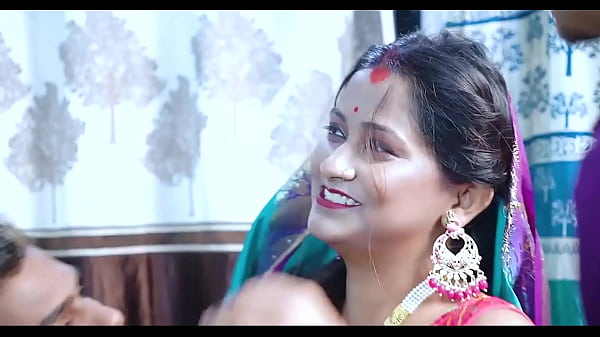 Real Sex – Bhabhi India Pakai Sari, Bercinta Lembut Sama Suami, Suara Hindi Bikin Malu