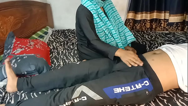 Aku Ngentot Teman Anak Tiri Yang Lebih Tua, Yang Juga Satu Sekolah Sama Anak Tiriku.