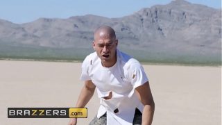 Ngentot Besar Bikin Nikmat – Nicole Aniston & Xander Corvus Banjir Air Mancur Di Oasis Nikmat Brazzers
