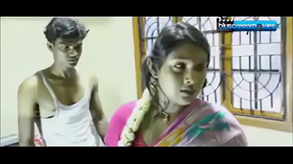 Aunty India Selatan Bikin Desi Makin Panas Dan Basah