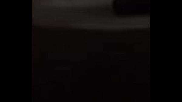 Istri Desi Lagi Dipijit Pantatnya, Bikin Ngilu Dan Gregetan.
